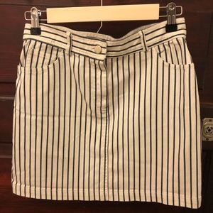KORS Michael Kors Navy & White Striped Skirt Sz 6